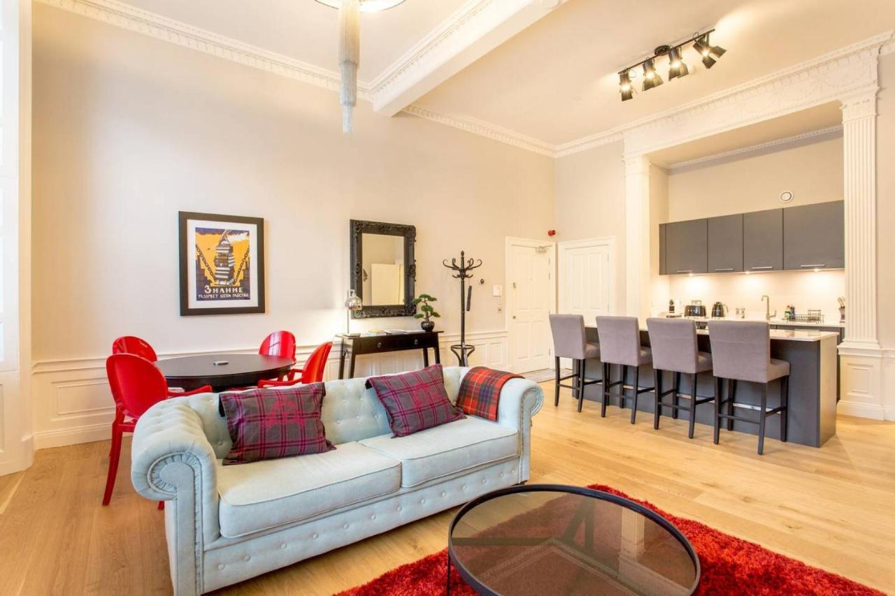 Joivy Exquisite Flat In The City Centre Edinburg Exteriör bild